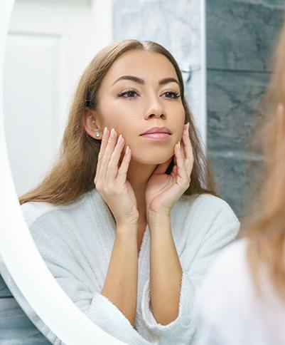 Sérums pour peaux sensibles : apaise, hydrate et protège ta peau