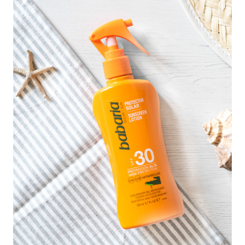 Babaria - Spray de protection solaire à l'Aloe Vera - SPF30