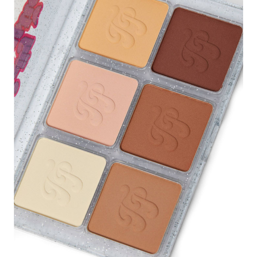 BH Cosmetics - *Totally Plastic* - Iggy Azalea Face Palette - Totally snatched