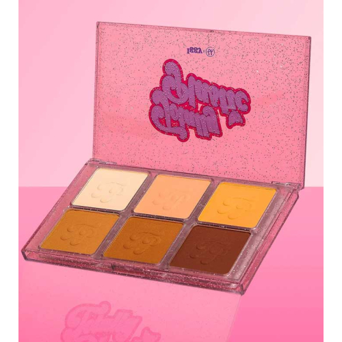 BH Cosmetics - *Totally Plastic* - Iggy Azalea Face Palette - Totally snatched