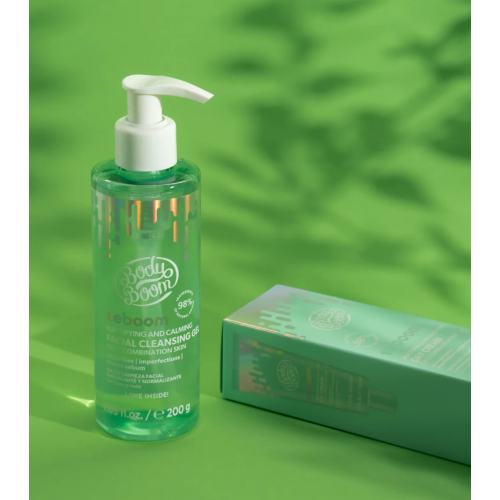 Bodyboom - *Seboom* - Gel nettoyant matifiant Bétaïne + Acide Salicylique - Peaux mixtes et grasses