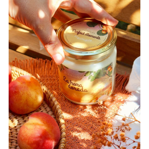 Book and Glow - *Perfect Moments* - Bougie de soja - La hora dorada
