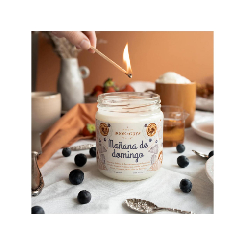 Book and Glow - *Perfect Moments* - Bougie de soja - Mañana de domingo
