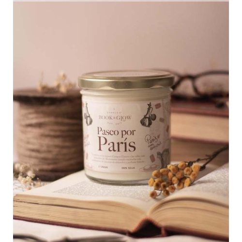 Book and Glow - *Wanderlust* - Bougie de soja - Paseo por París