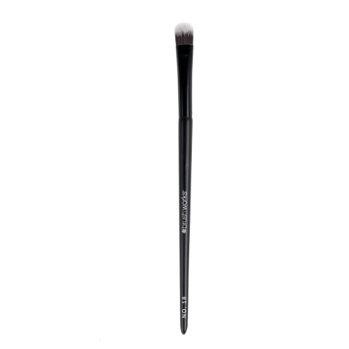 Brushworks - Pinceau pour les yeux Flat Eye - Nº 18