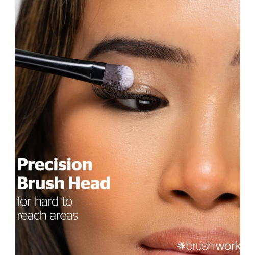 Brushworks - Pinceau pour les yeux Flat Eye - Nº 18