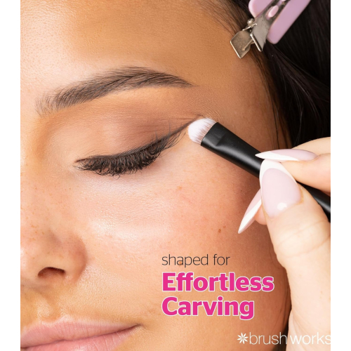 Brushworks - Pinceau pour les yeux Carving Brush - Nº 17