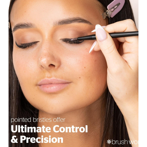 Brushworks - Pinceau pour les yeux Precise Liner - Nº 23