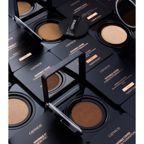 Catrice - *Glass Cloud* - Base de maquillage Invisible Cover Cushion Foundation - C027C
