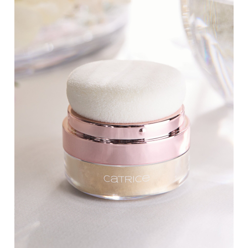 Catrice - *Brides & Besties* - Poudre Illuminatrice pour le Corps Dream Cushion