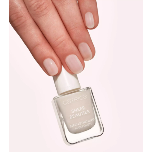 Catrice - Vernis à ongles fortifiant Sheer Beauties - 010: Milky Not Guilty