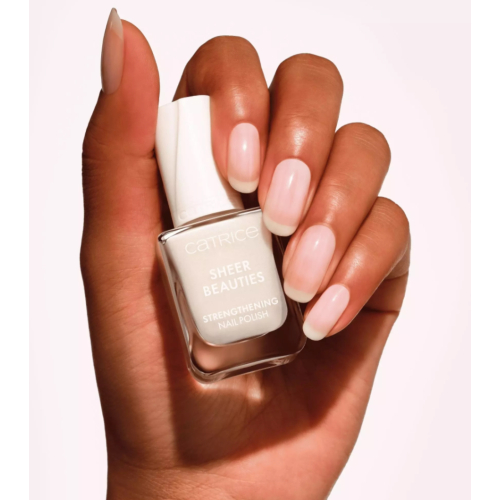 Catrice - Vernis à ongles fortifiant Sheer Beauties - 010: Milky Not Guilty