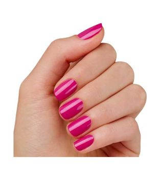 Catrice - Vernis à Ongles Super Brights - 040: Dragonfruit Popsicle