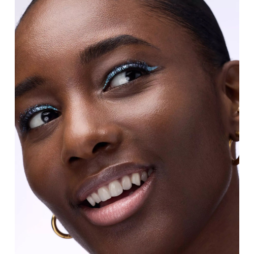 Catrice - Eyeliner Space Glam Liquid Effect - 030: Cosmic Chrome