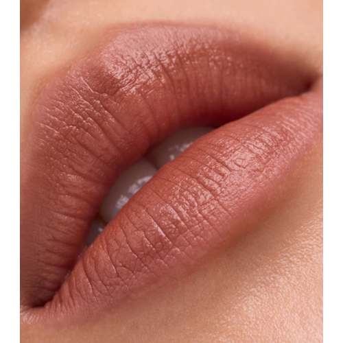 Catrice - *Glass Cloud* - Rouge à lèvres effet crème poudré Blur-Real Lip - C010: Teddy Hug