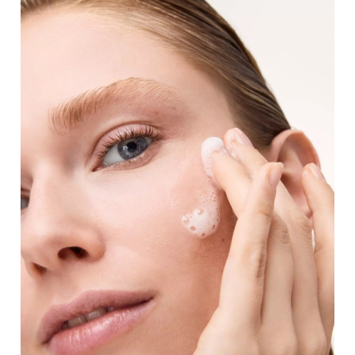 Catrice - Base de teint mousse Soft Glam