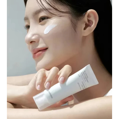 Celimax - *Oil Control* - Crème solaire visage Light Sunscreen SPF50+ PA++++