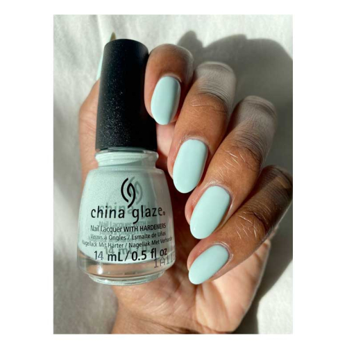China Glaze - *Cali Dreams* - Nail Lacquer - Life In The Mo-Mint