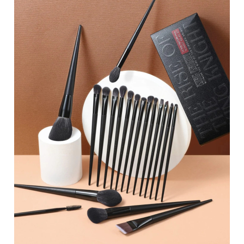 Eigshow - *King Knight* - Set de 19 pinceaux de maquillage - Witness the Rise