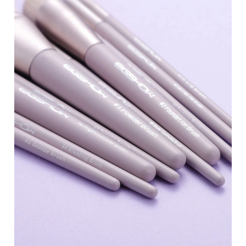 Eigshow - *Morandi Series* - Set 10 pinceaux de maquillage Ready To Roll - Lilac
