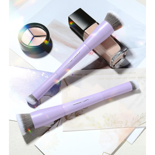 Eigshow - *Purple* - Pinceau visage double embout - D110P