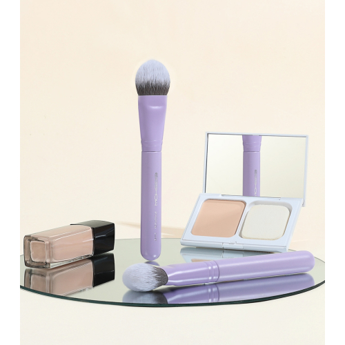 Eigshow - *Purple* - Pinceau Fond de Teint - F628P