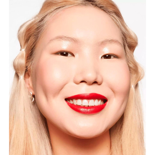 essence - Rouge à lèvres finition mate longue tenue The Slim Stick - 107: Hot Chili