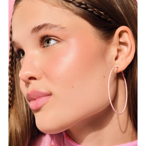 essence - *Care Bears* - Colorete illuminant Bouncy - 01: Beary Into You