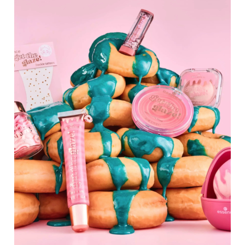 essence - *Get The Glaze* - Éponge à maquillage avec étui