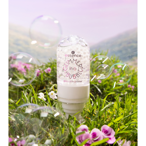 essence - *Glimmer in a Bubble* - Base de maquillage Glass Skin