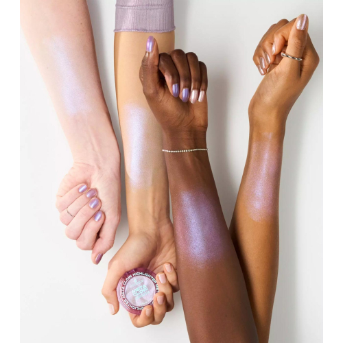 essence - Illuminateur en poudre Meta Glow