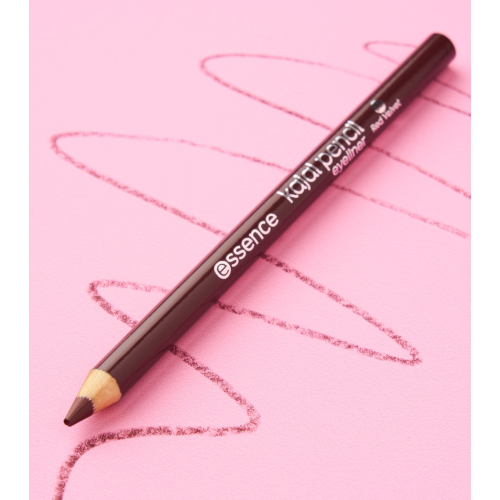 essence - Crayon pour les yeux Kajal - 32: Red Velvet