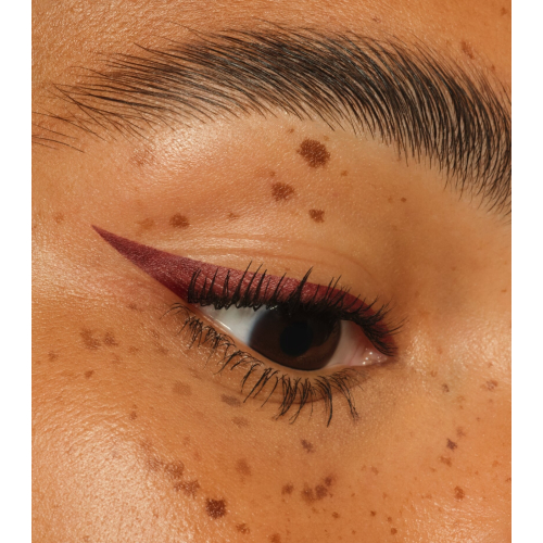 essence - Crayon pour les yeux Kajal - 32: Red Velvet