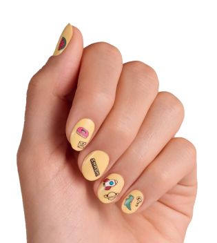 essence - Stickers pour ongles Happiness Looks Good On You