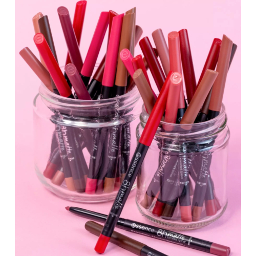 essence - Crayon à lèvres 8h Matte confort - 22: Ash Attitude