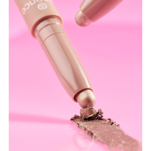 essence - Ombre à paupières en stick Blur Nude - 06: Iced Mocha