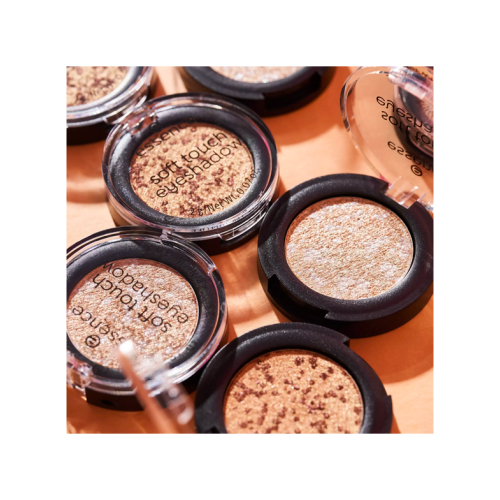 essence - Fard à paupières Soft Touch - 07: Bubbly Champagne