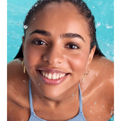 essence - *The Little Mermaid* - Gloss à lèvres aux peptides - 01: Mer-mazing