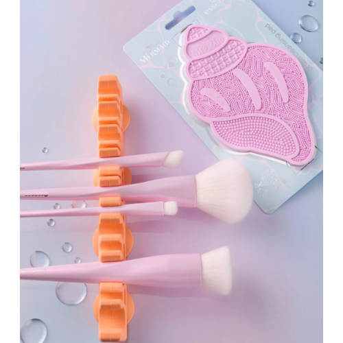 essence - *The Little Mermaid* - Porte-pinceaux de maquillage