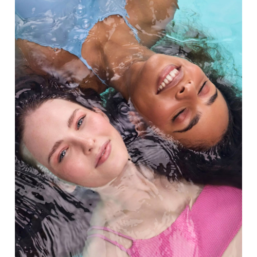 essence - *The Little Mermaid* - Ombre à paupières liquide - 02: Sea Me Sparkle