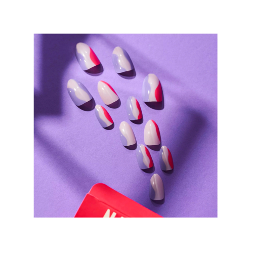 essence - Faux ongles Nails in Style - 13: Stay Wavy