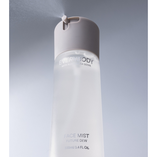 Everybody London - *Aleksandra Sosfa Futura Makeup* - Brume pour le visage Future Dew