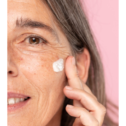 Freshly Cosmetics - Crème dépigmentante visage Lotus Radiance Dark Spot Treatment