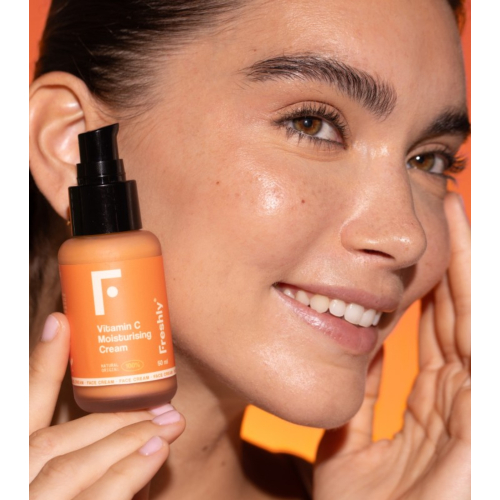Freshly Cosmetics - Crème visage hydratante à la vitamine C