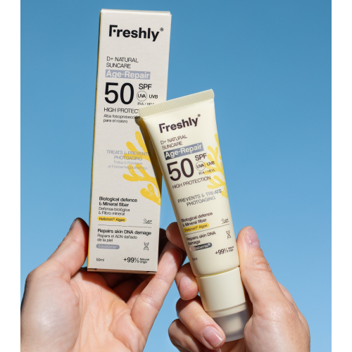 Freshly Cosmetics - *D+ Natural Suncare* - Crème solaire visage Age-Repair SPF50