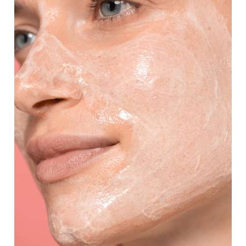 Freshly Cosmetics - Nettoyant exfoliant pour le visage à la rose