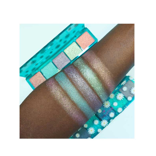 I Heart Revolution - Palettes de fards à paupières Mini Match - Oops A Daisy