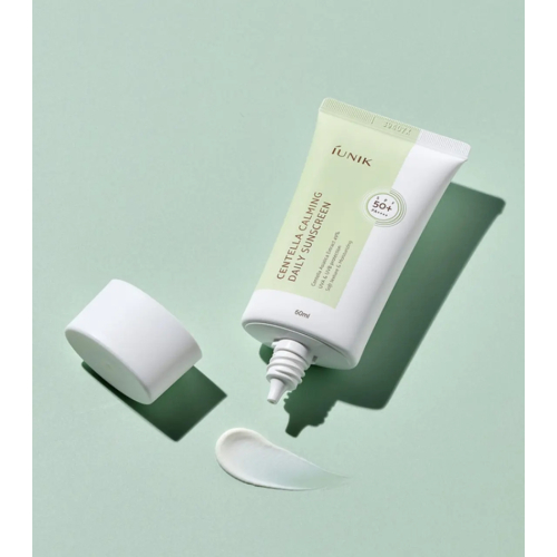 iUNIK - Crème solaire SPF50+ PA++++ Centella Calming