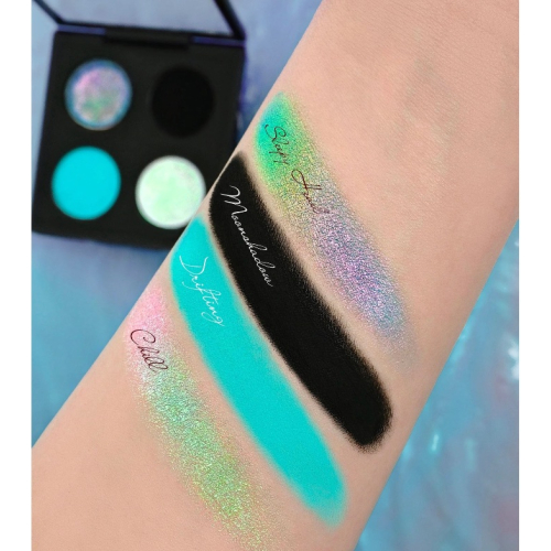Karla Cosmetics - Palette d'ombres multichromes Sleepy Head