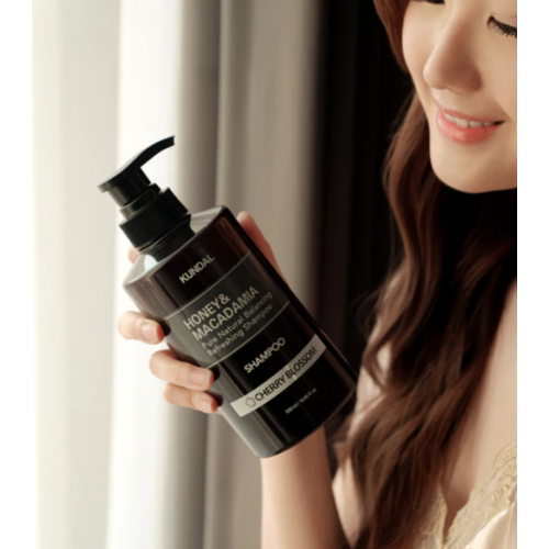 Kundal - Shampoing Hydratant Honey & Macadamia - Cherry Blossom